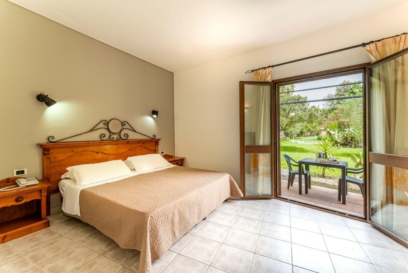 Horse Country Resort Congress & Spa - Hotel Ribot Arborea Exterior foto