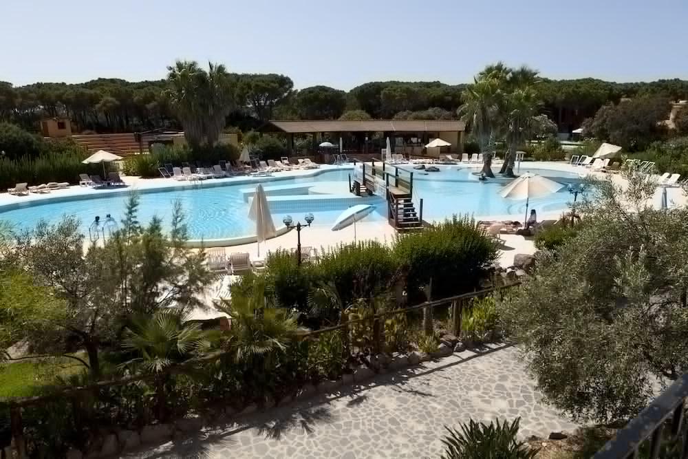 Horse Country Resort Congress & Spa - Hotel Ribot Arborea Exterior foto