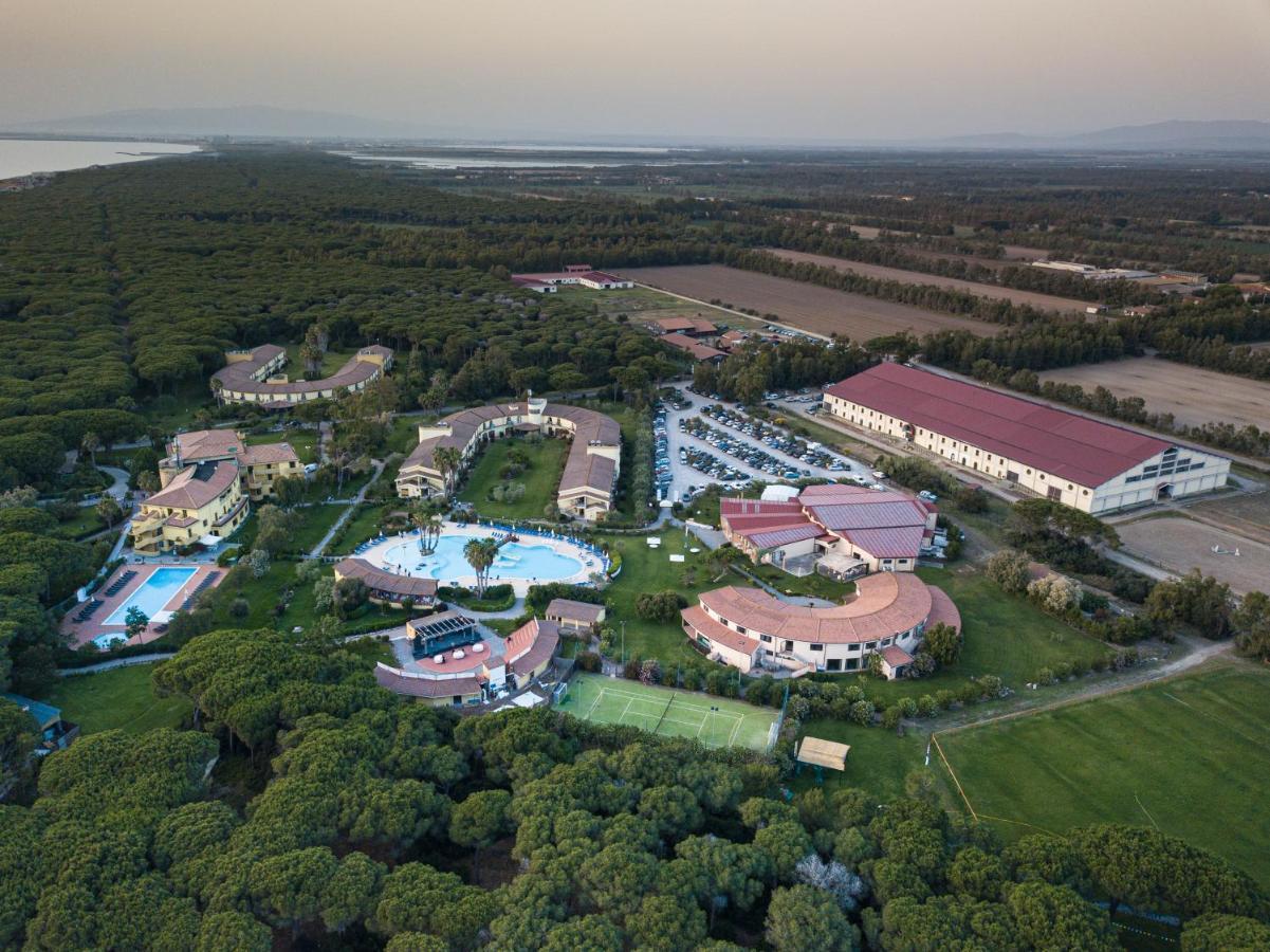 Horse Country Resort Congress & Spa - Hotel Ribot Arborea Exterior foto